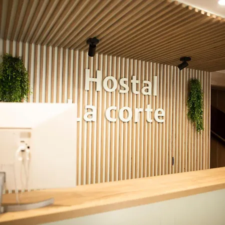 Hostal La Corte-3